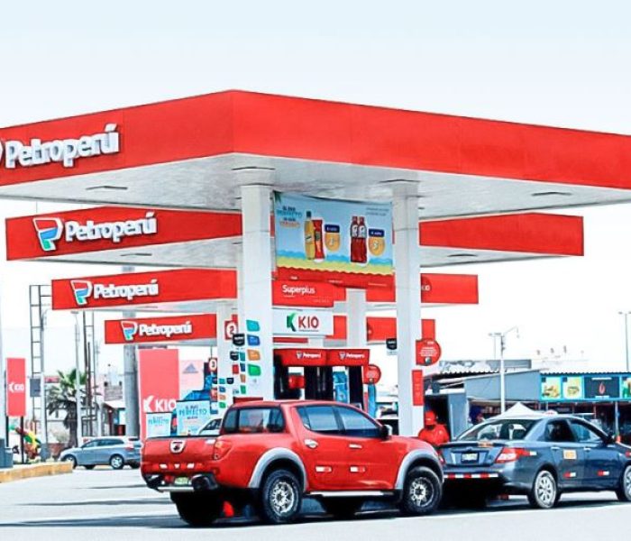 Petroperú bajó precios de combustibles entre 1.5% y 4.1% por galón