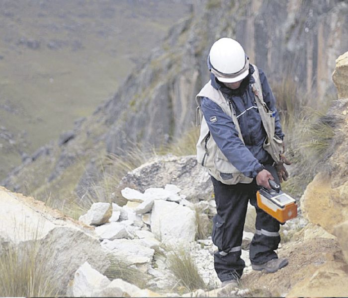 Litio: se afinan detalles para promoción de metal que aporta en la transición energética