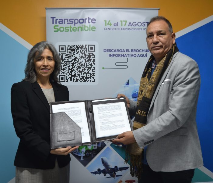 Prensa Grupo y gremio de transportistas del norte firman convenio de Transporte Sostenible