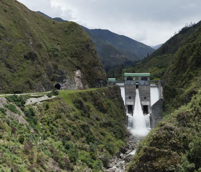 Minem: «Proyecto que impulsa uso de energías renovables no afectará masificación de gas natural»