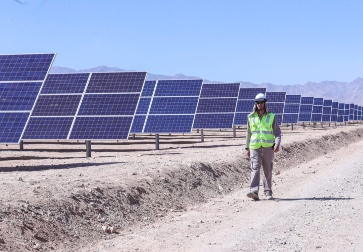 Arequipa liderará transición energética en Perú con planta de hidrógeno y parque renovable
