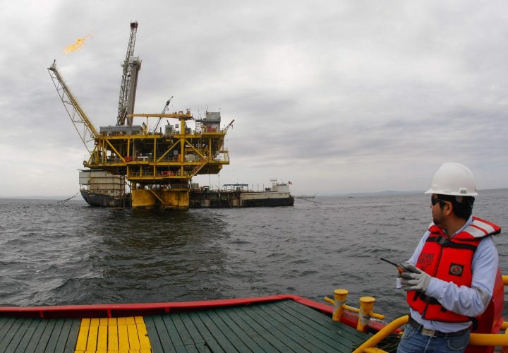 FOTOS EN EL LOTE Z-1 EN ZORRITOS PIURA, OPERADO POR LA EMPRESA BPZ Y PACIFIC RUBIALES.