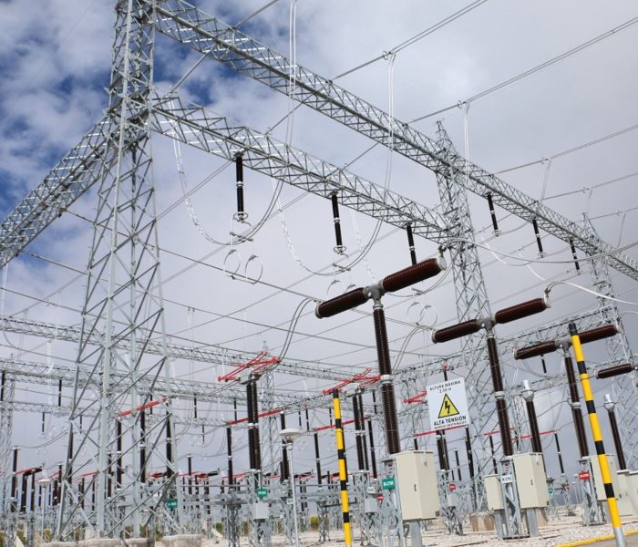 Cuatro empresas distribuidoras de electricidad adquieren 293,52 MW para abastecer a usuarios