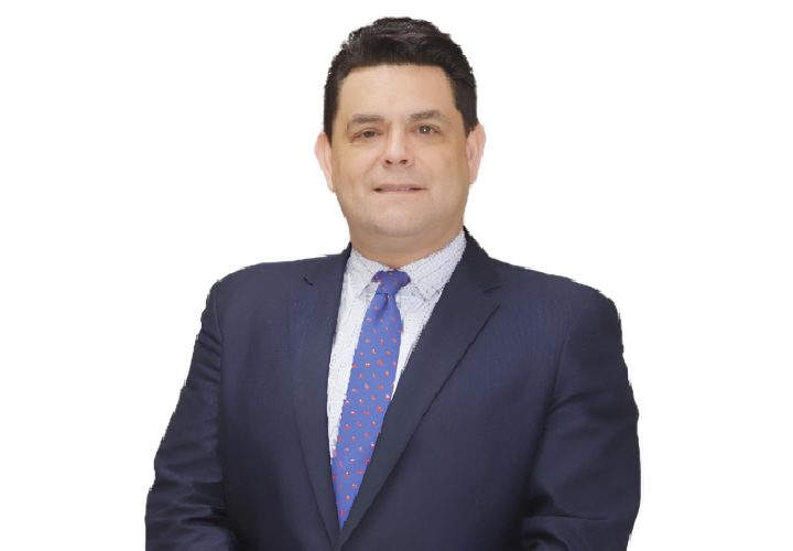 Edmundo Lizarzaburu Bolaños petroperu (1)