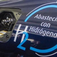 Existe mercado para los vehículos eléctricos de batería o hidrógeno en el Perú: MINEM