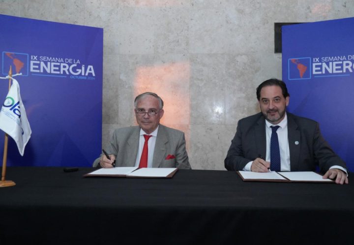 Firman acuerdo de cooperación para el desarrollo energético sostenible en Latam y el Caribe