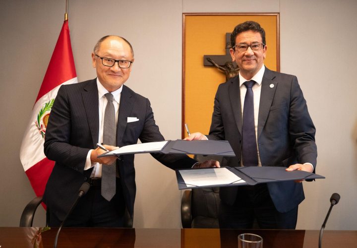 Firman convenio para promover el hidrógeno verde y la economía circular en el Perú