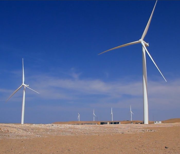 Luz del Sur recibe préstamo de USD 100 millones para comprar dos proyectos eólicos