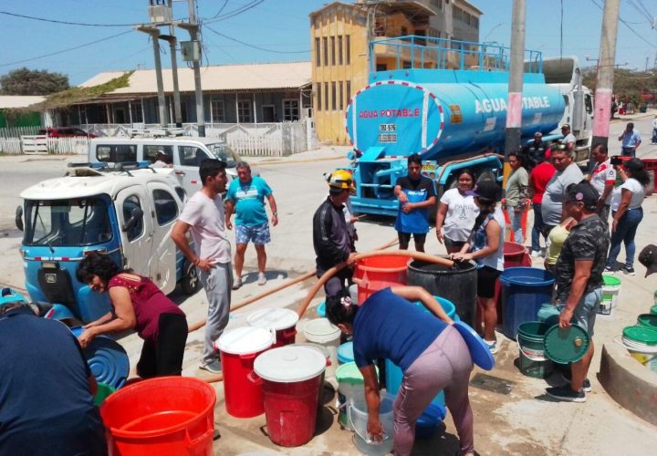 Olympic combate la crisis hídrica en Piura con cisternas de agua potable