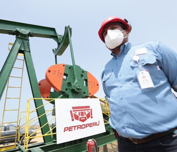 Petroperú reconoce necesidad de gestión privada y USD 2200 millones para mantenerse en pie