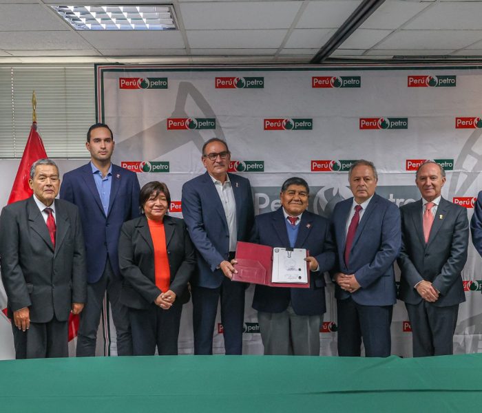 Perupetro y Oil and Gas suscriben contrato de licencia temporal del Lote 8 por cuatro años