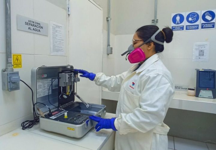 Petroperú pone en operación 11 nuevos equipos para el laboratorio de la Refinería Iquitos