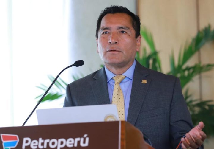 Petroperú superará crisis con refino de 100 mil barriles en 2024 y market share de 38% en 2025