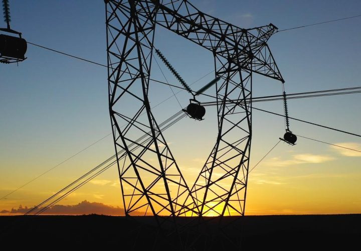 Pretenden concesión definitiva para línea de transmisión eléctrica de proyecto eólico en Piura