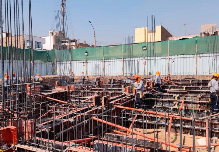 Responsabilidad social: SIDERPERU participa en la construcción de 17 colegios bicentenarios