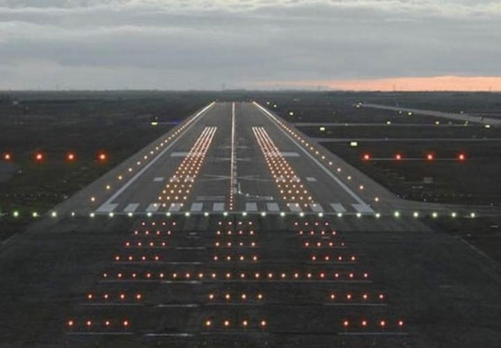 Suscriben convenio para renovar iluminación de la pista de aterrizaje del Jorge Chávez