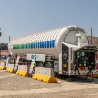 Tercera estación de GNL desarrollada por Camisea y EVA se inauguró en La Joya, Arequipa