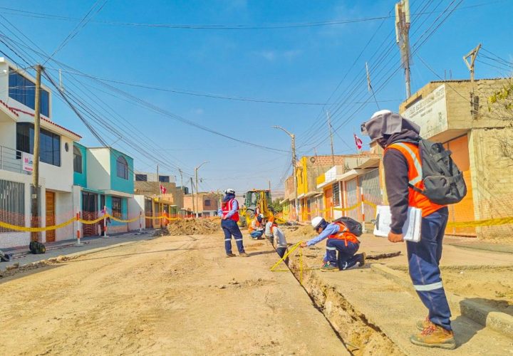 Tras cuatro años, reinician construcción de redes de distribución de gas natural en Moquegua