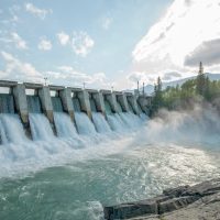 Minera busca permiso de agua para operar hidroeléctrica en La Libertad