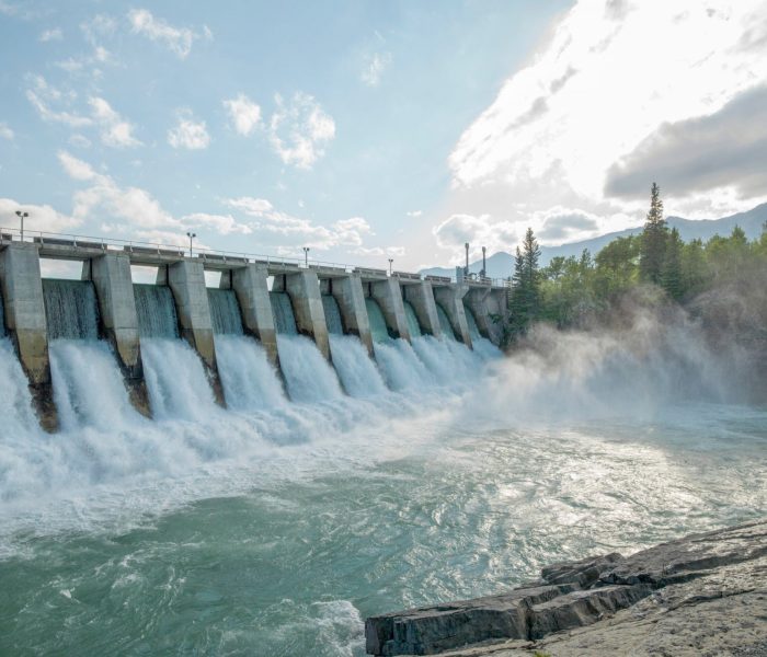 Minera busca permiso de agua para operar hidroeléctrica en La Libertad
