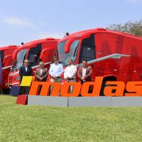 Modasa entrega 12 buses Zeus 360F a Transportes Línea para el sector minero