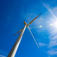 Producción eléctrica crece 5.5% en marzo por impulso de las renovables, térmicas e hídricas