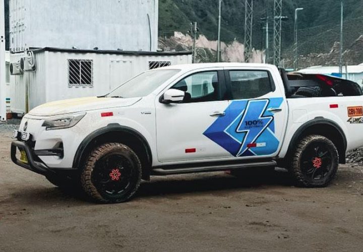 poderosa pick up electrica