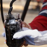 Mayor extracción de crudo gatilla rendimiento positivo del sector hidrocarburífero en 4.5%